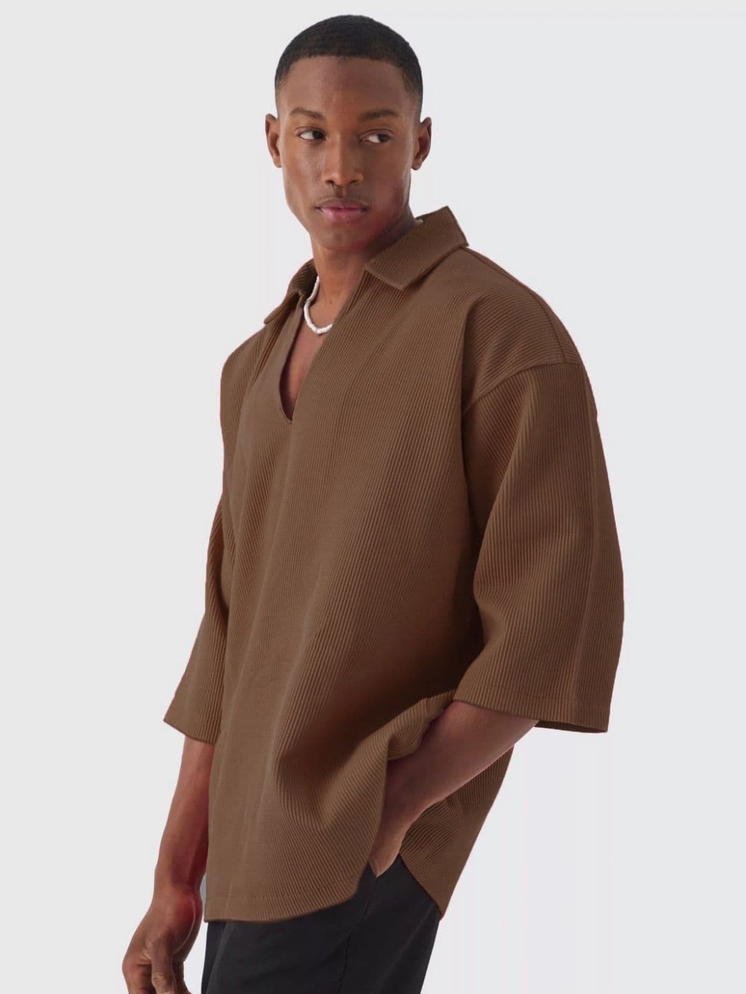 TRAQUILA HIP-HOP Ribbed Polo Collar Relaxed Fit T-shirt - view 1