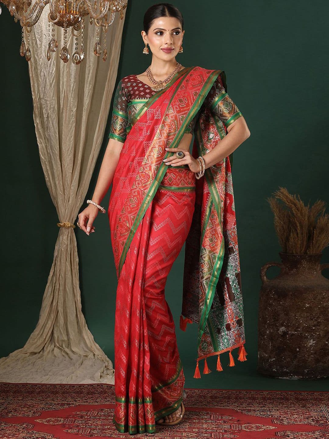Satrani Ethnic Motifs Woven Design Patola Saree - view 1