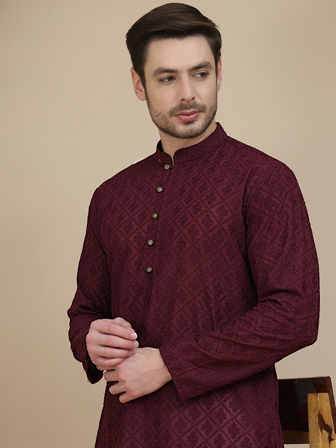 Jompers Men Ethnic Motifs Embroidered Chikankari Kurta - view 1