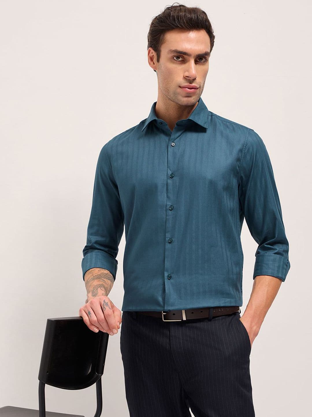THE BEAR HOUSE Men Tailored Fit Textured Spread Collar Cotton Formal Shirt - view 1