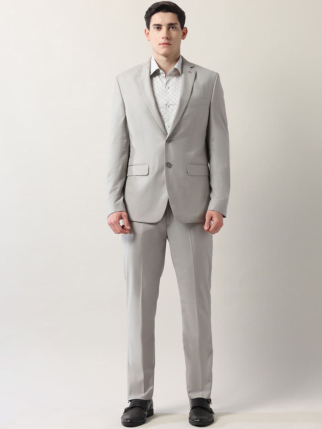 Arrow 2-Pc Notched Lapel Single Breasted Long Sleeves Formal Suit - view 1
