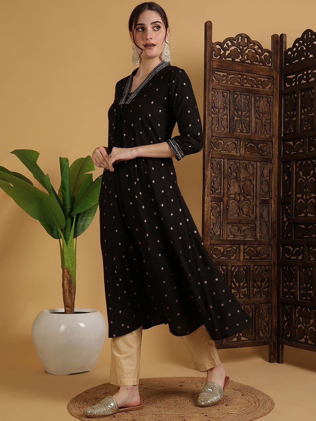 Sangria Embroidered Anarkali Kurta - view 1
