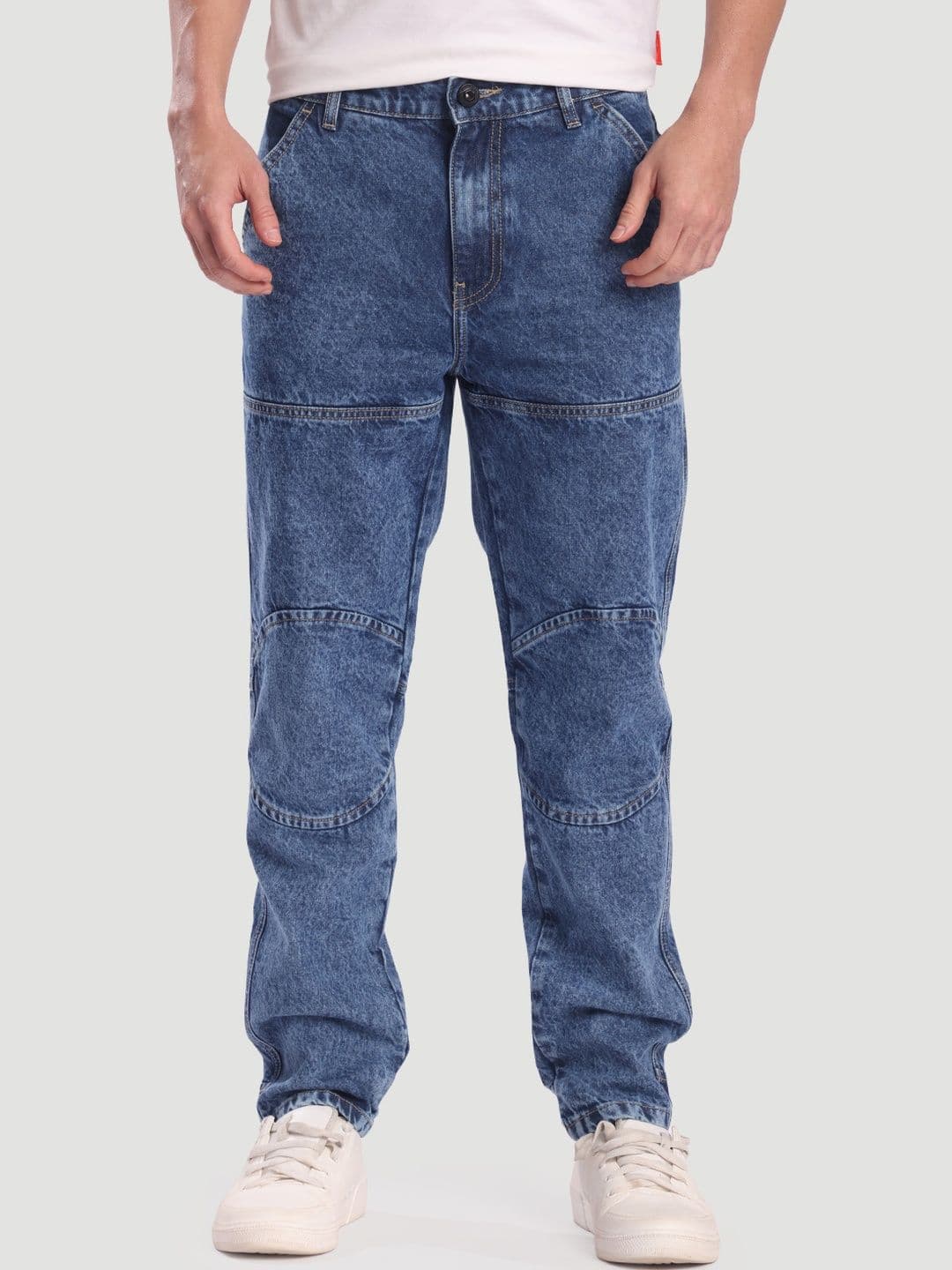 Roadster Men Blue Comfy Tapered Fit Mid-Rise Light Fade Stretchable Jeans - view 1