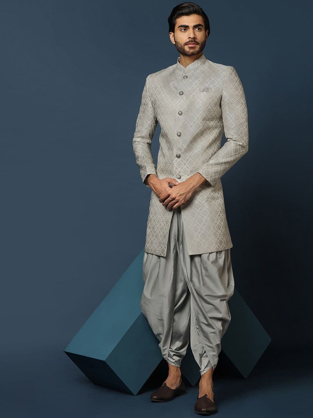 KISAH Men Self-Design Cotton Indowestern Sherwani Set - view 1