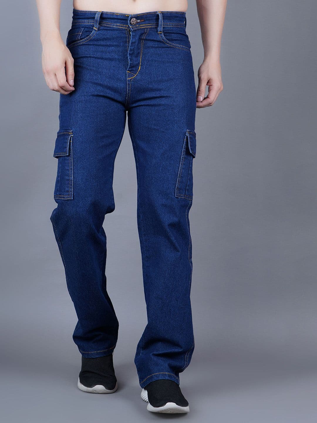 MaverIQ Men Classic Relaxed Fit Mid-Rise Stretchable Cargo Style Jeans - view 1