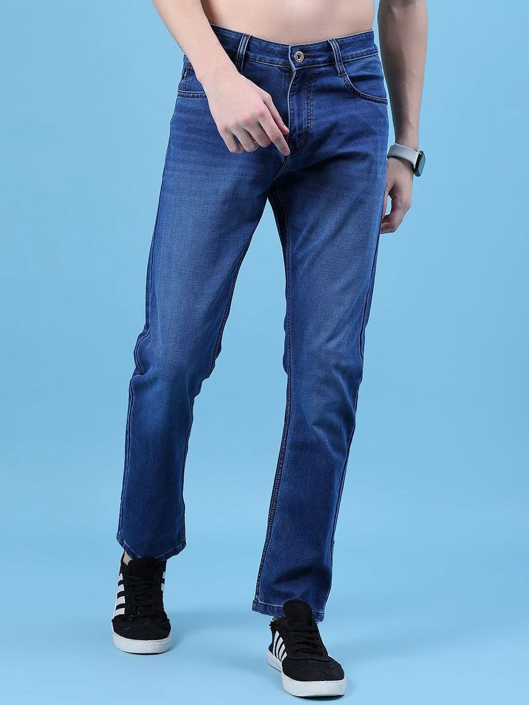 V-Mart Men Regular Fit Mid-Rise Light Fade Stretchable Jeans - view 1