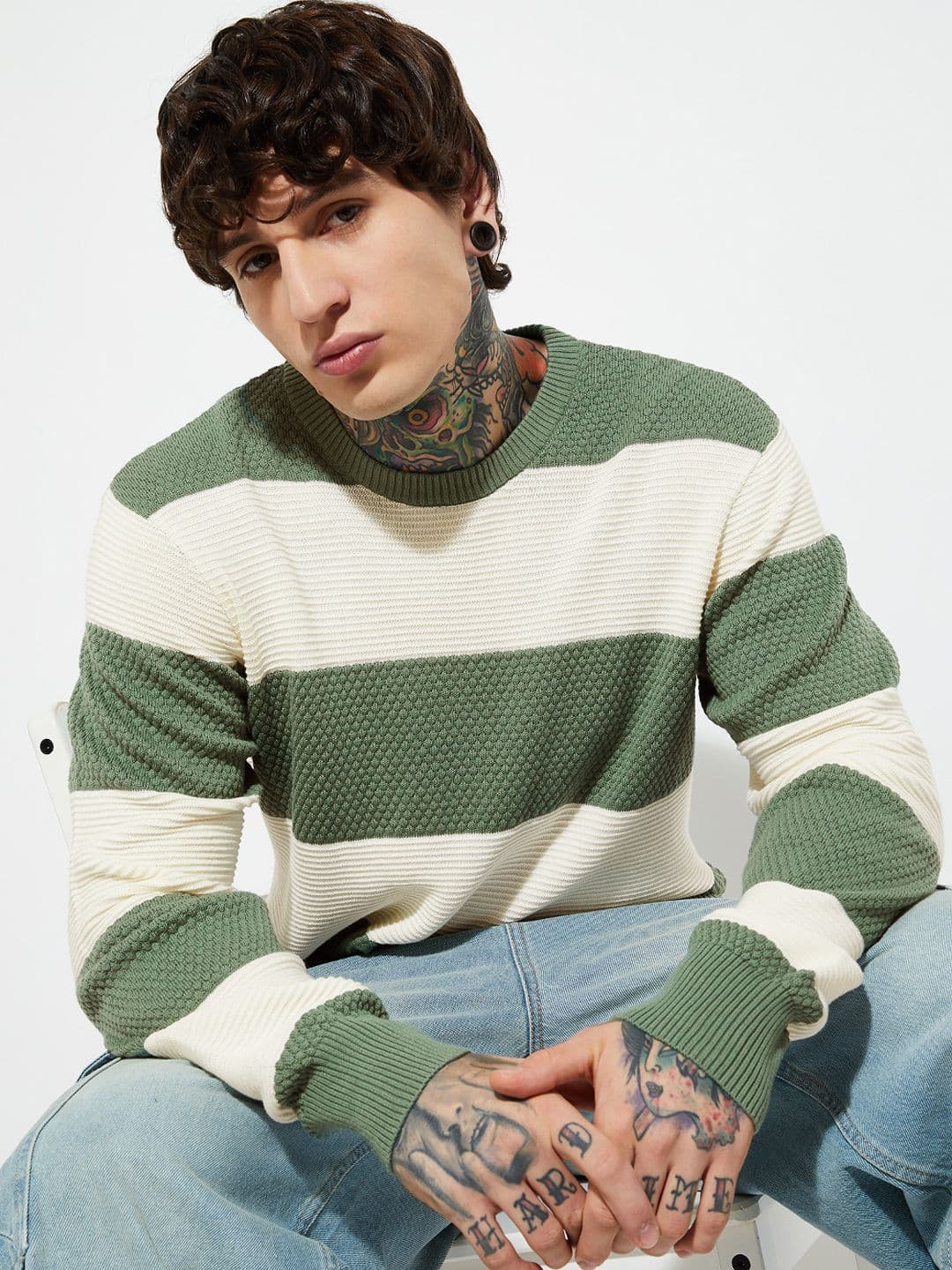 max Men Colourblocked Pure Cotton Pullover - view 1