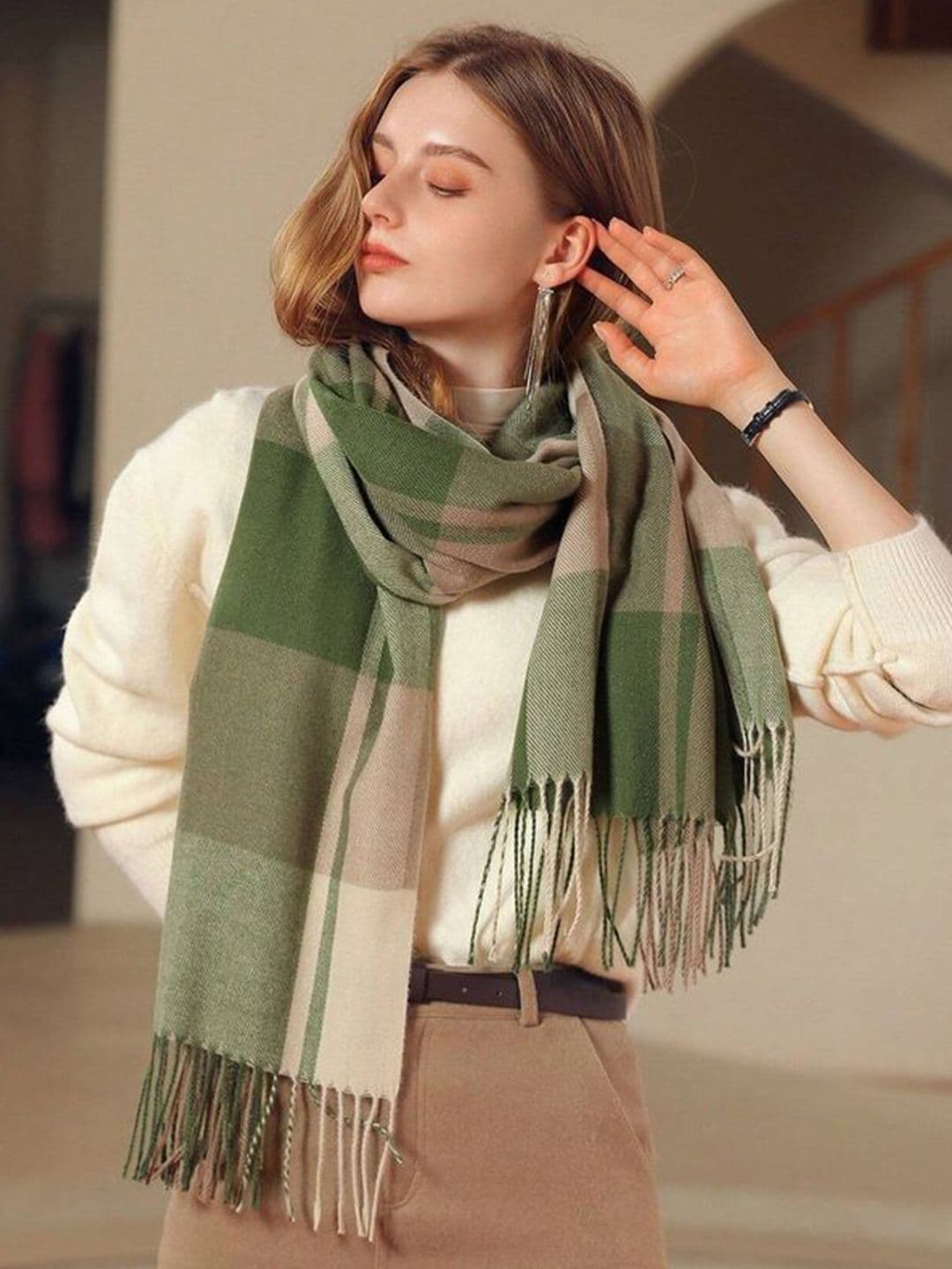 Alexvyan Checked Acrylic Woolen Shawl With Printed Border - view 1
