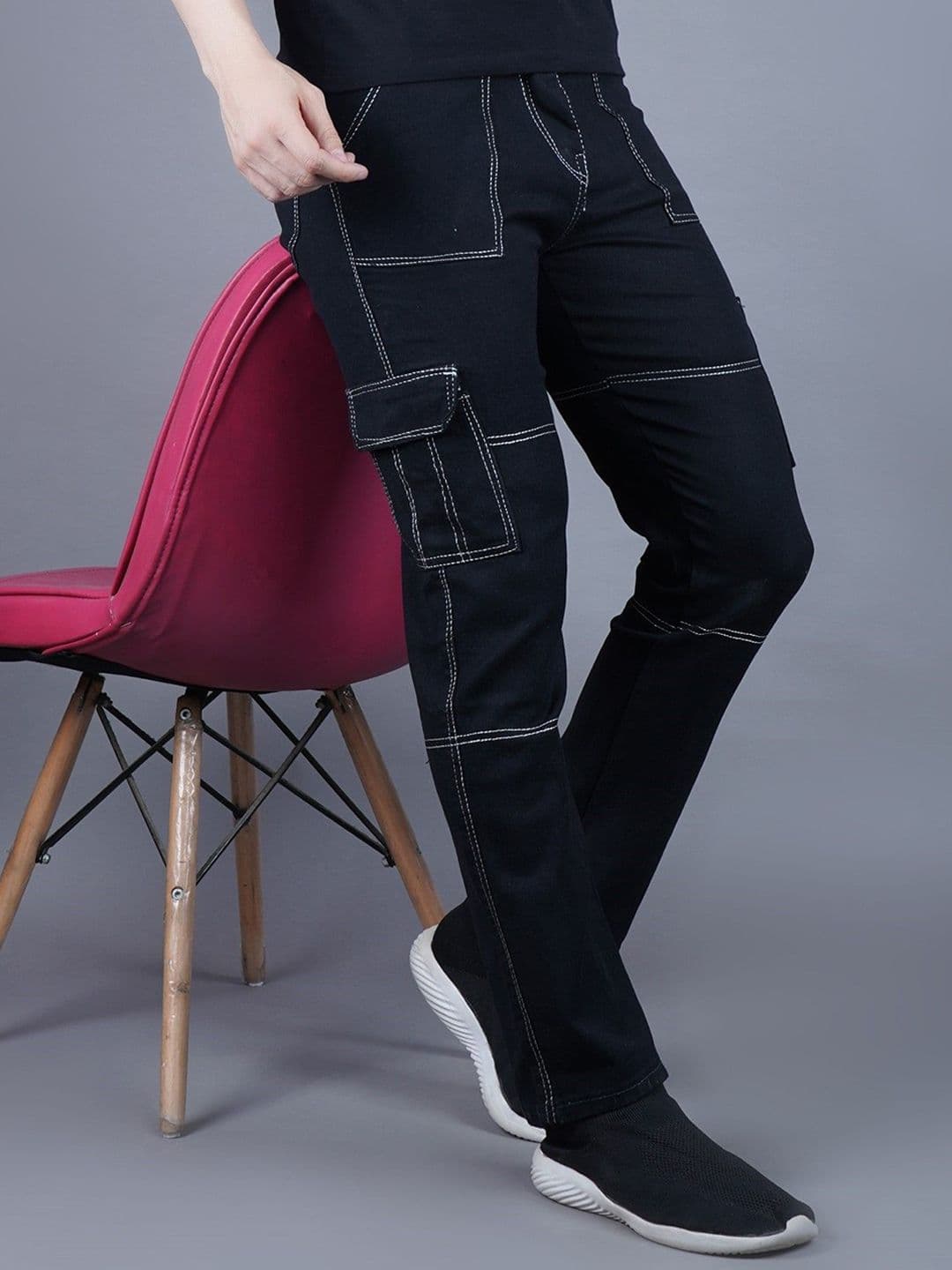 MaverIQ Men Classic Straight Fit Mid-Rise Stretchable Denim Cargo Jeans - view 1