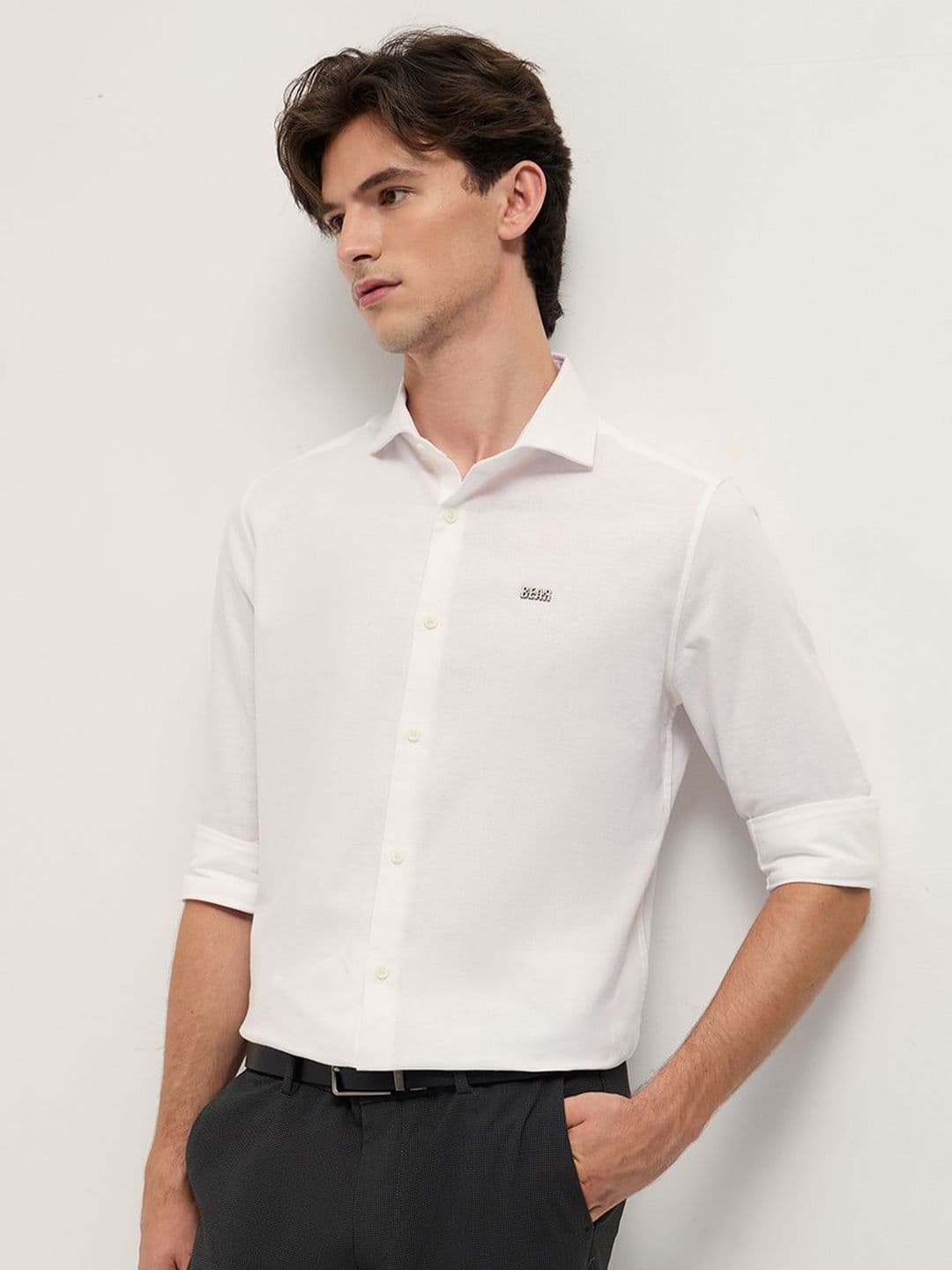 THE BEAR HOUSE Men Tailored Fit Solid Spread Collar Pure Cotton Formal Shirt - view 1