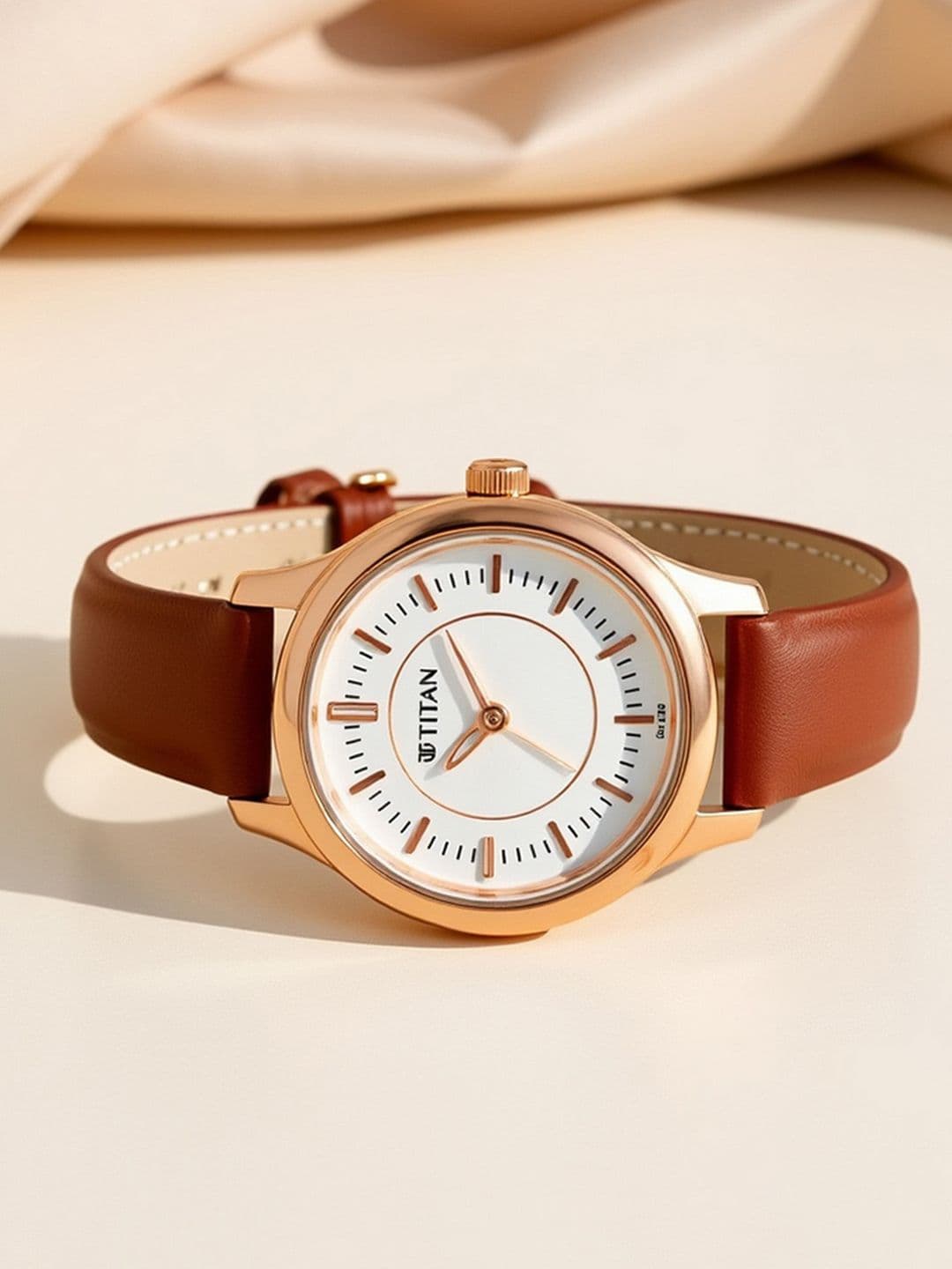 Titan Quartz Analog With Silver Dial Watch For Women - 2638wl01 - view 1