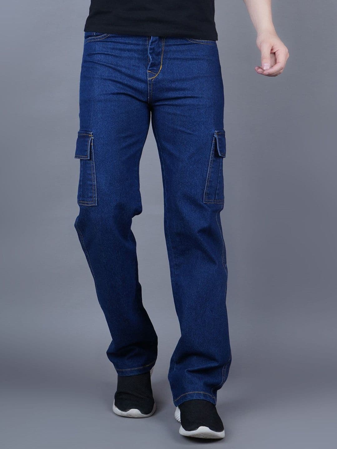 MaverIQ Men Classic Relaxed Fit Mid-Rise Stretchable Cargo Jeans - view 1