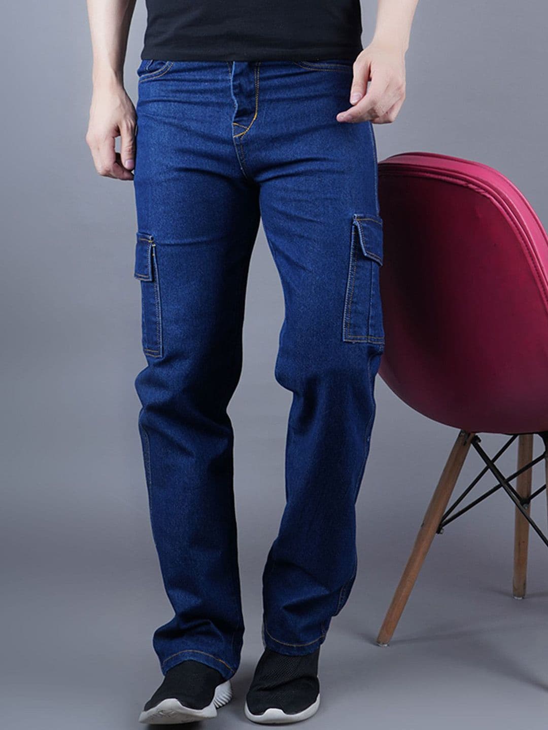 MaverIQ Men Classic Relaxed Fit Mid-Rise Stretchable Jeans - view 1