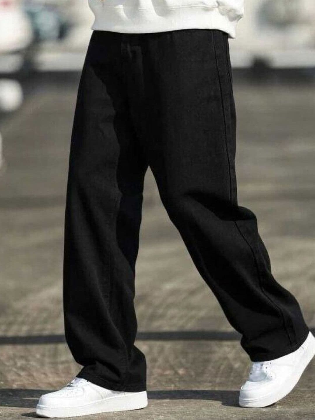MARK VIEW Men Classic Wide Leg Mid-Rise Stretchable Jeans - view 1