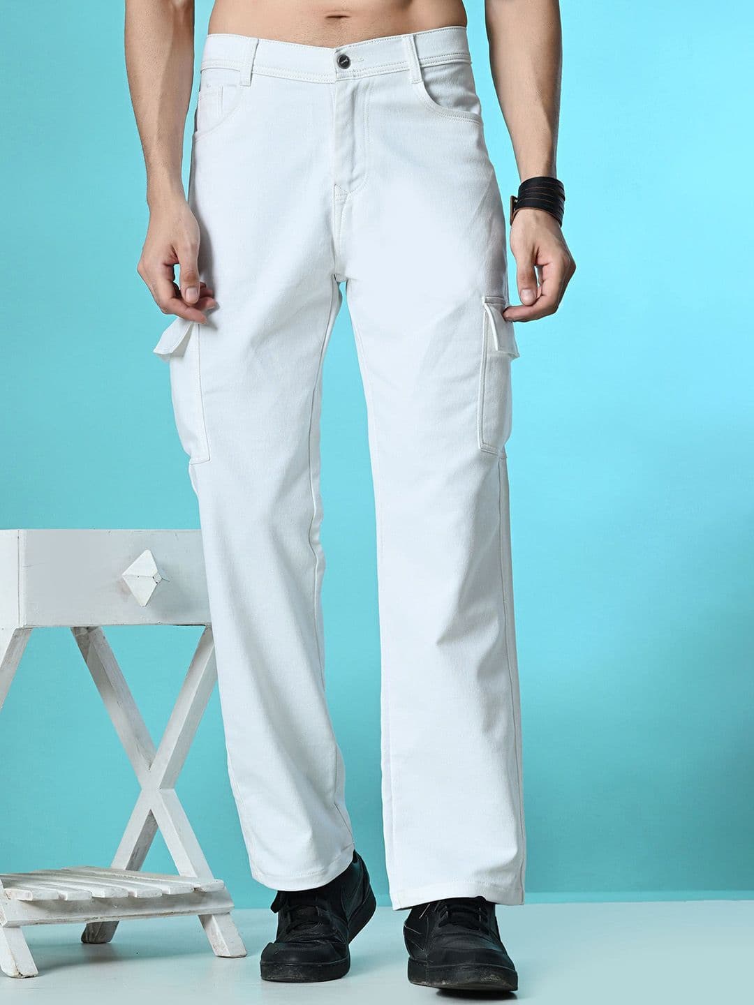 MaverIQ Men Classic Boyfriend Fit Mid-Rise Stretchable Jeans - view 1