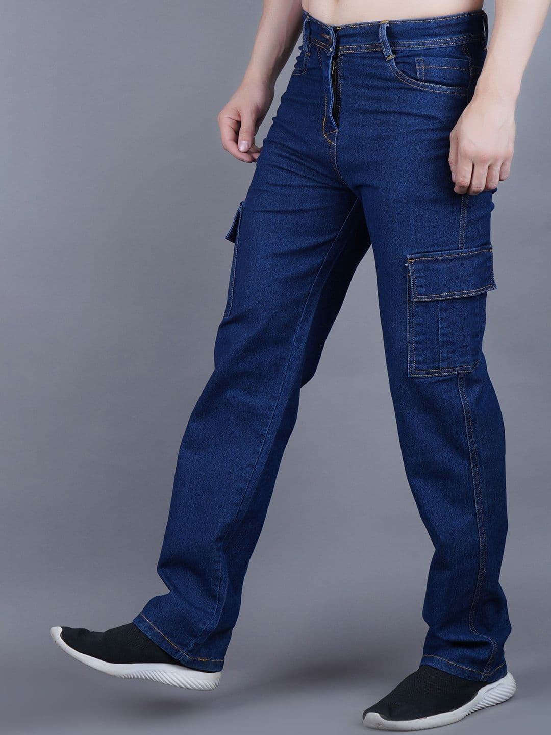 MaverIQ Men Classic Relaxed Fit Mid-Rise Stretchable Jeans - view 1