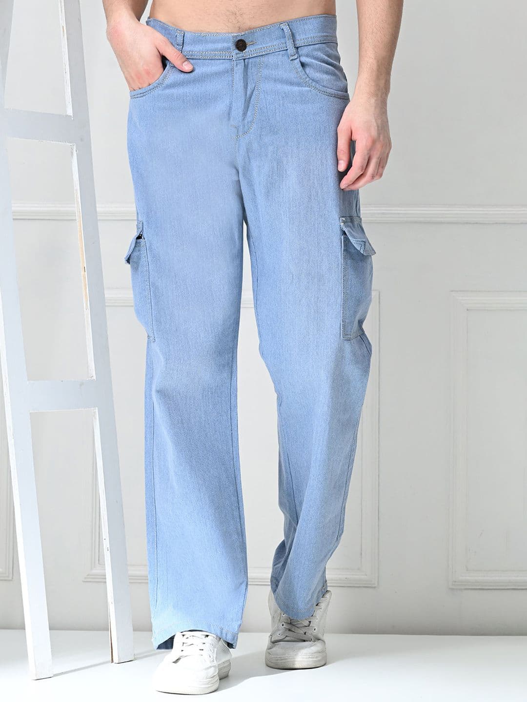MaverIQ Men Classic Mid-Rise Baggy Denim Jeans - view 1