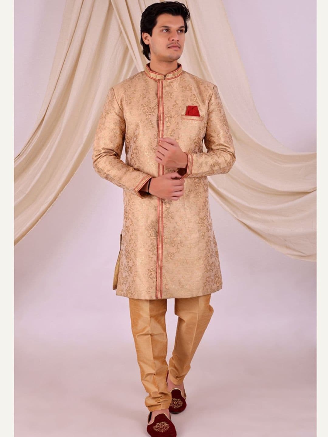 Desibutik Men Peach & Maroon Self Design Mandarin Collar Sherwani - view 1