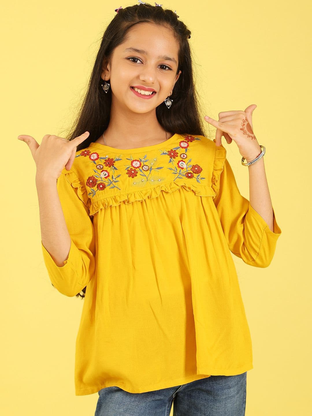 Ishti Girls Floral Embroidered Flutter Sleeves Empire Top - view 1