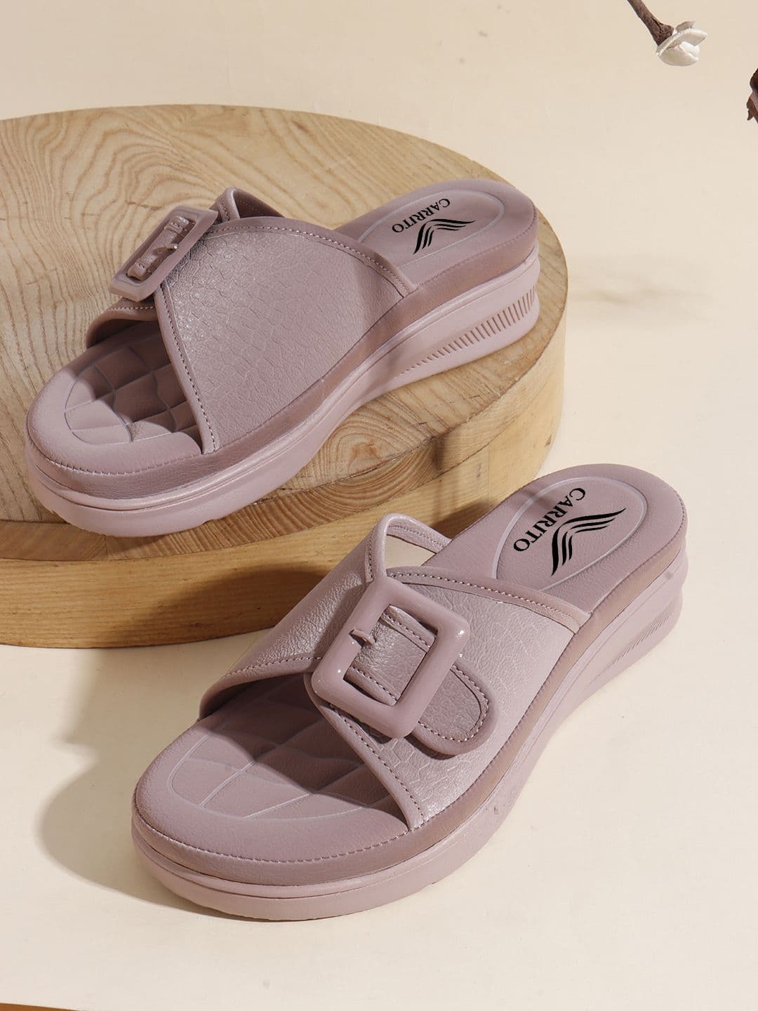 carrito Women Flatform Heel Sandals with Buckles - view 1
