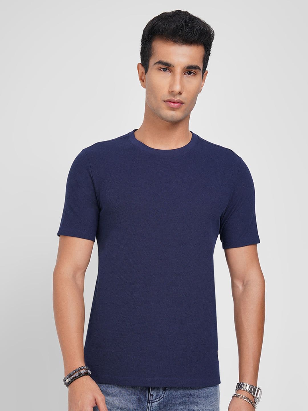 SF JEANS by Pantaloons Men Solid Round Neck T-shirt - view 1
