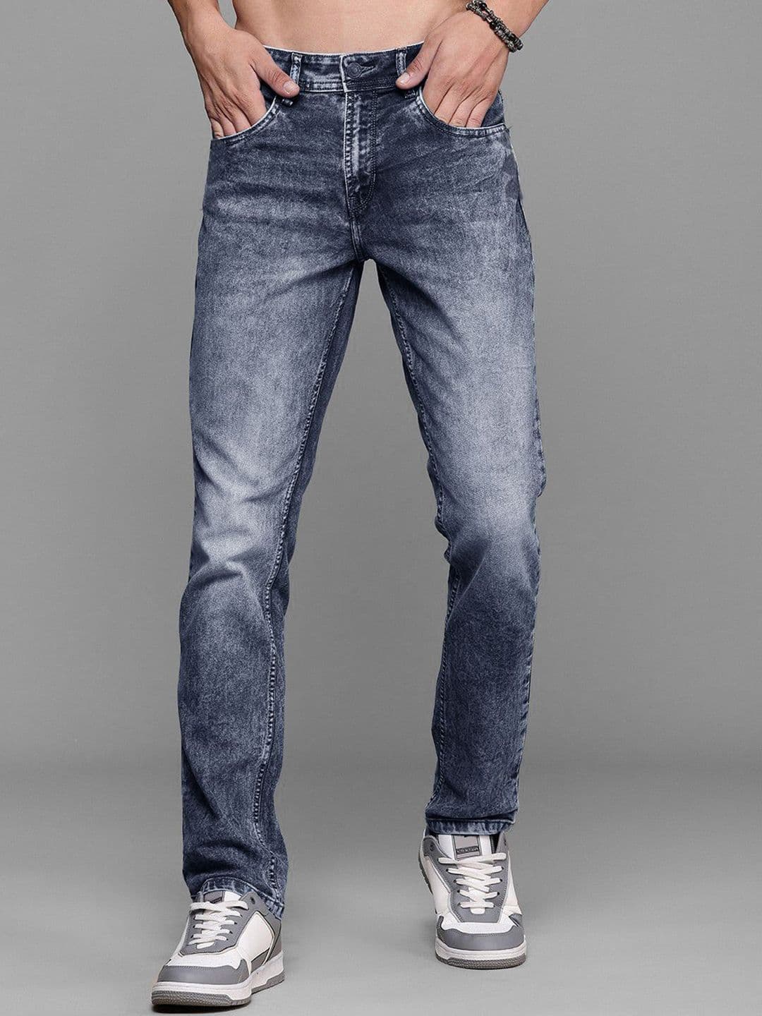 fineblu Men Slim Fit Mid-Rise Heavy Fade Stretchable Jeans - view 1