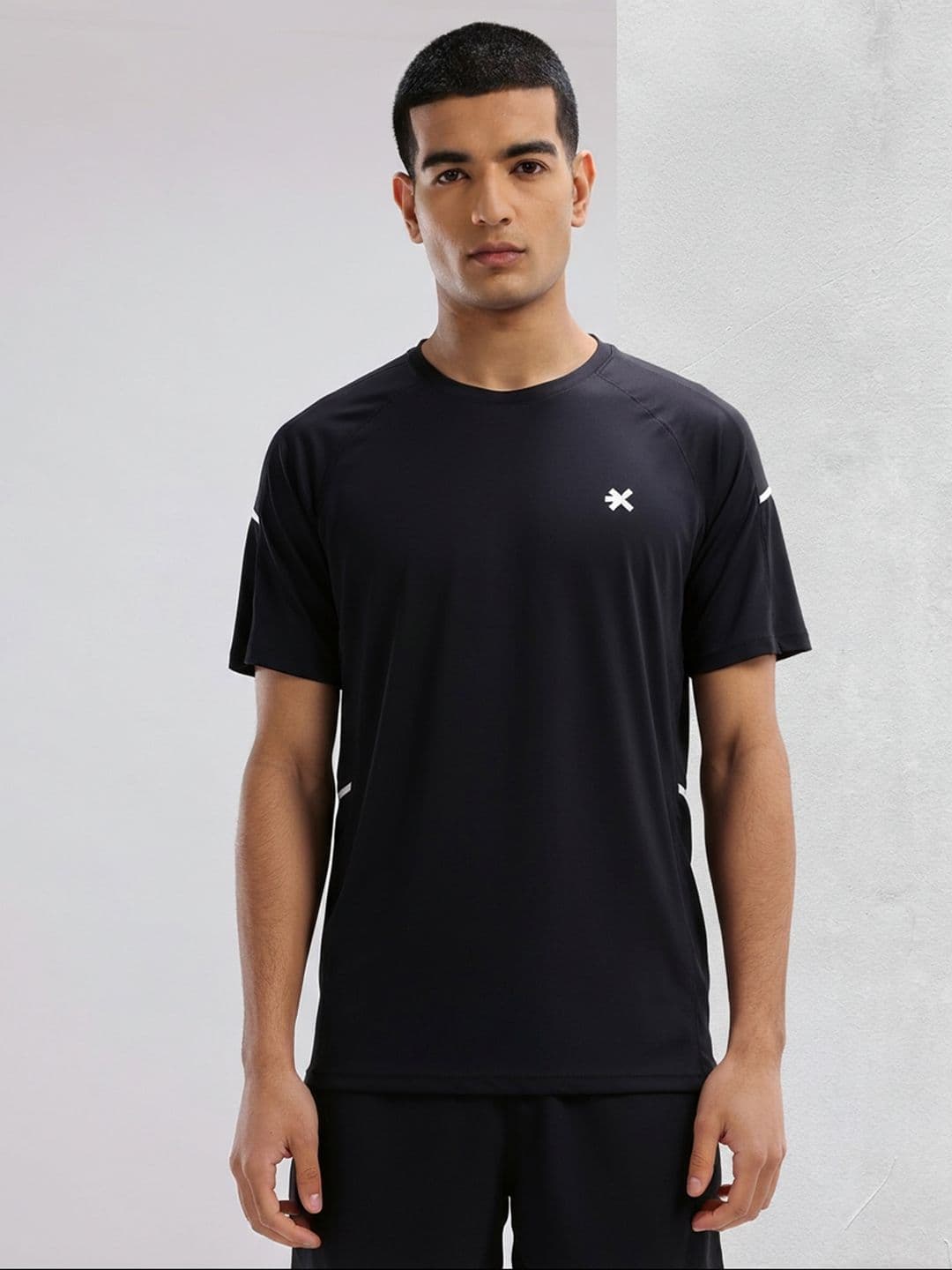 HRX by Hrithik Roshan Slim Fit Training T-shirt - view 1