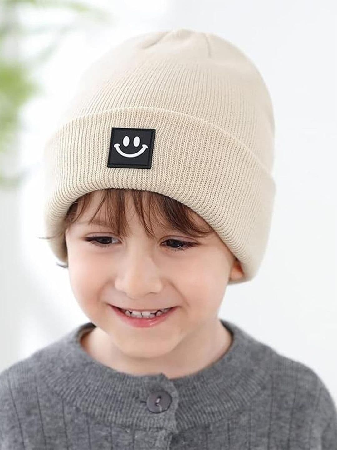 EL REGALO Kids Embroidered Beanie Cap - view 1