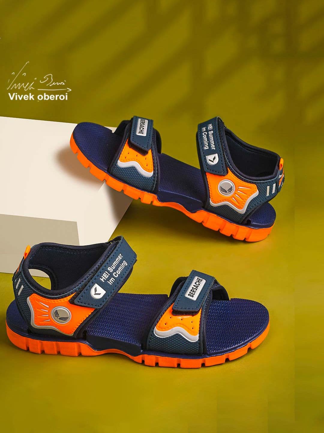BERSACHE Men Sandals - view 1