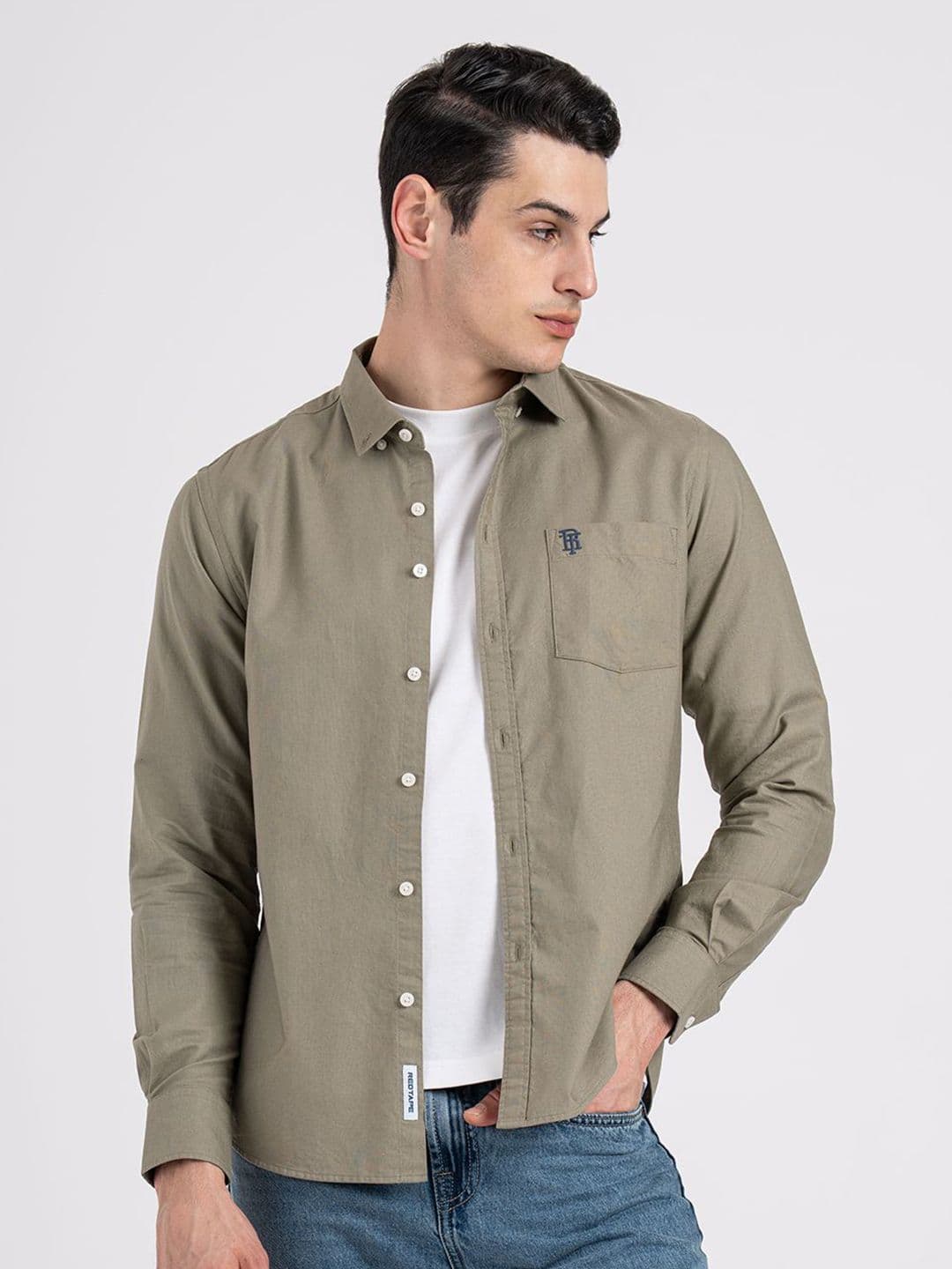 Red Tape Men Relaxed Fit Solid Button-Down Collar Casual Shirt - view 1