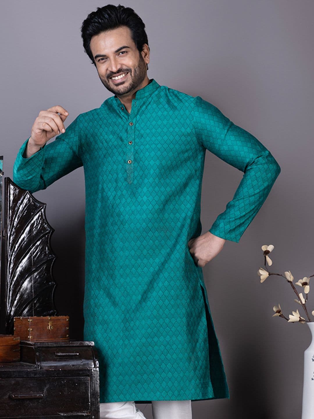 DEVOILER Men Geometric Woven Design Festive Straight Kurta - view 1