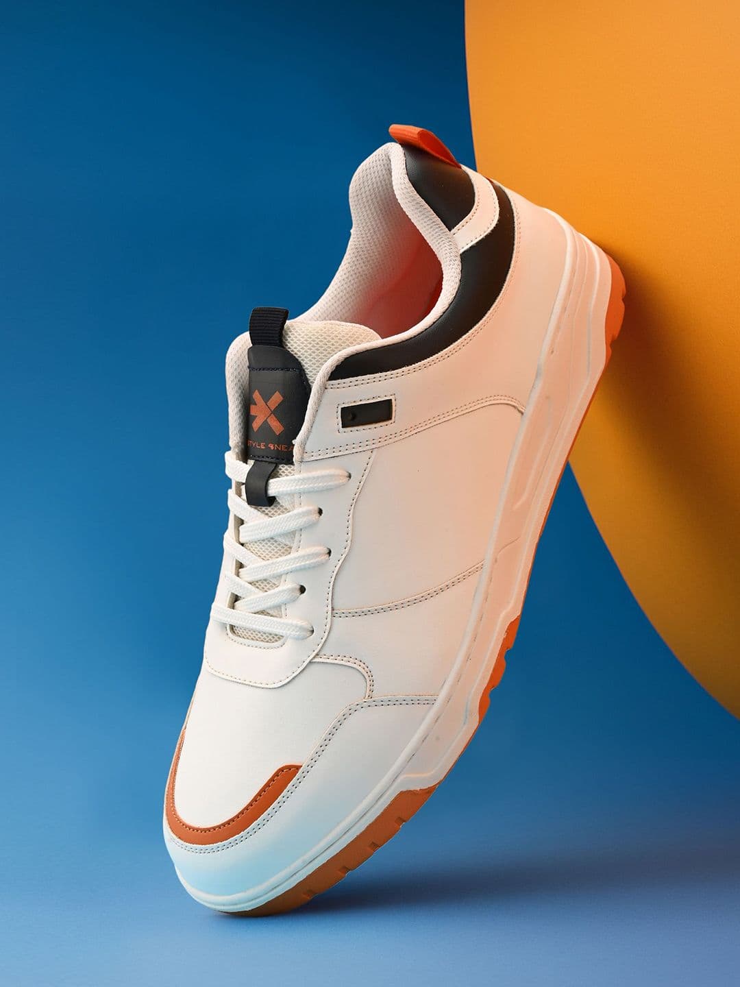 HRX by Hrithik Roshan Men Colourblocked Sneakers - view 1