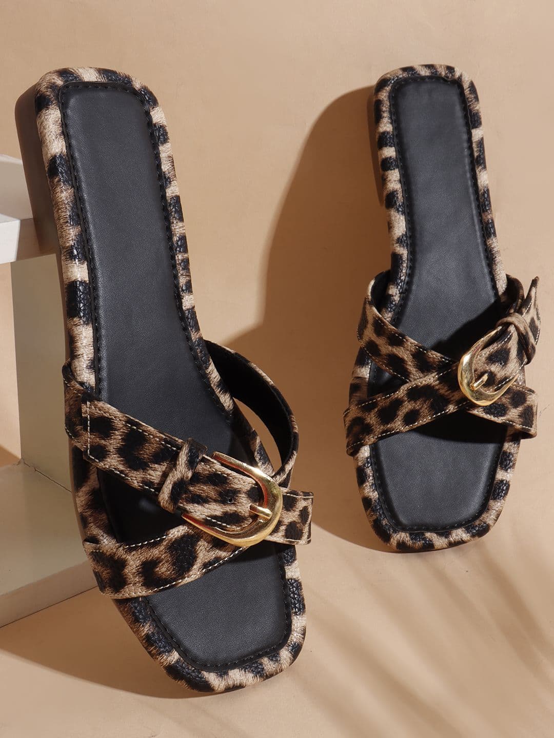 AVIVASTYLE Women Printed Open Toe Flats - view 1