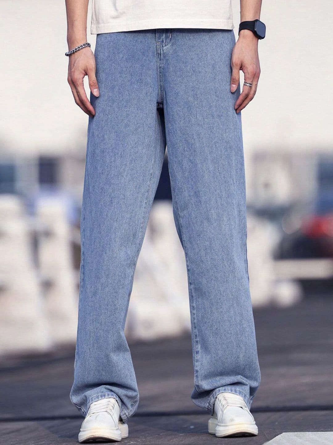 MASTERLY WEFT Men Straight Fit Mid-Rise Light Fade Stretchable Jeans - view 1