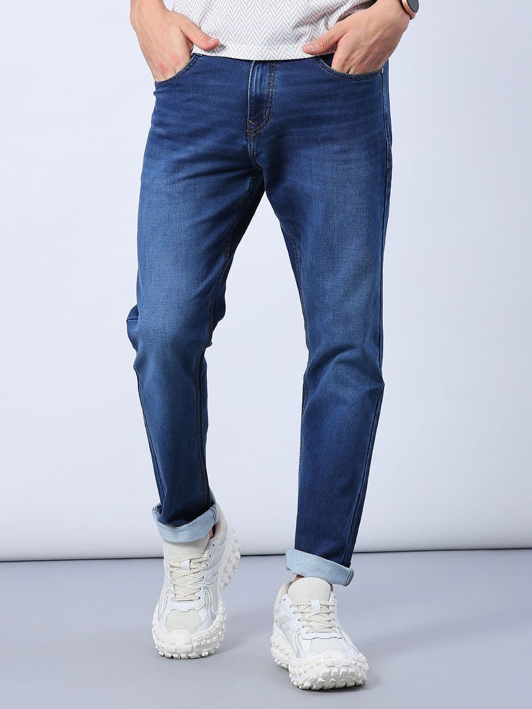 V-Mart Basic Men Regular Fit Mid-Rise Light Fade Stretchable Denim Jeans - view 1