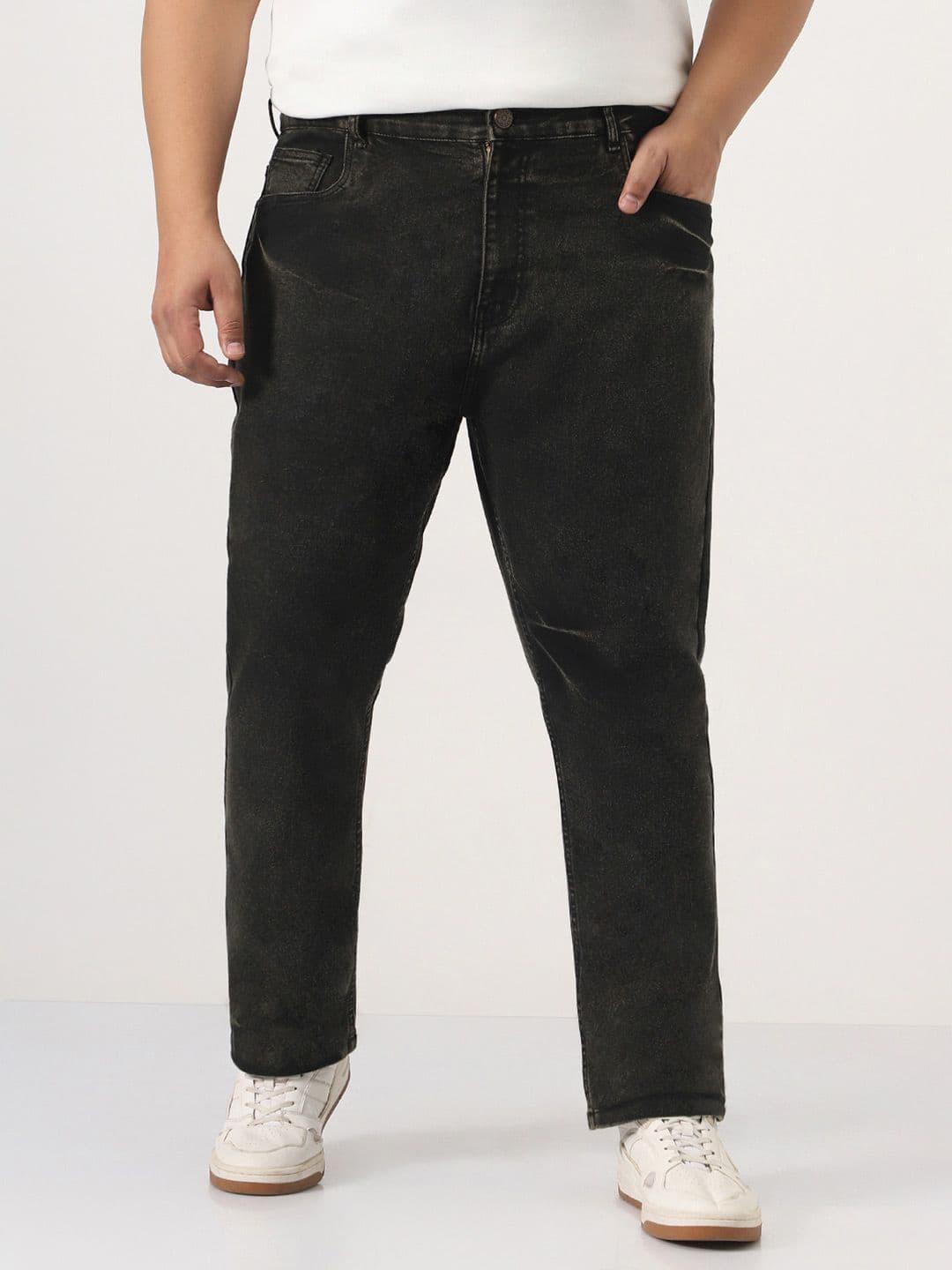 Urbano Plus Men Plus Size Straight Fit Mid-Rise Heavy Washed Stretchable Jeans - view 1