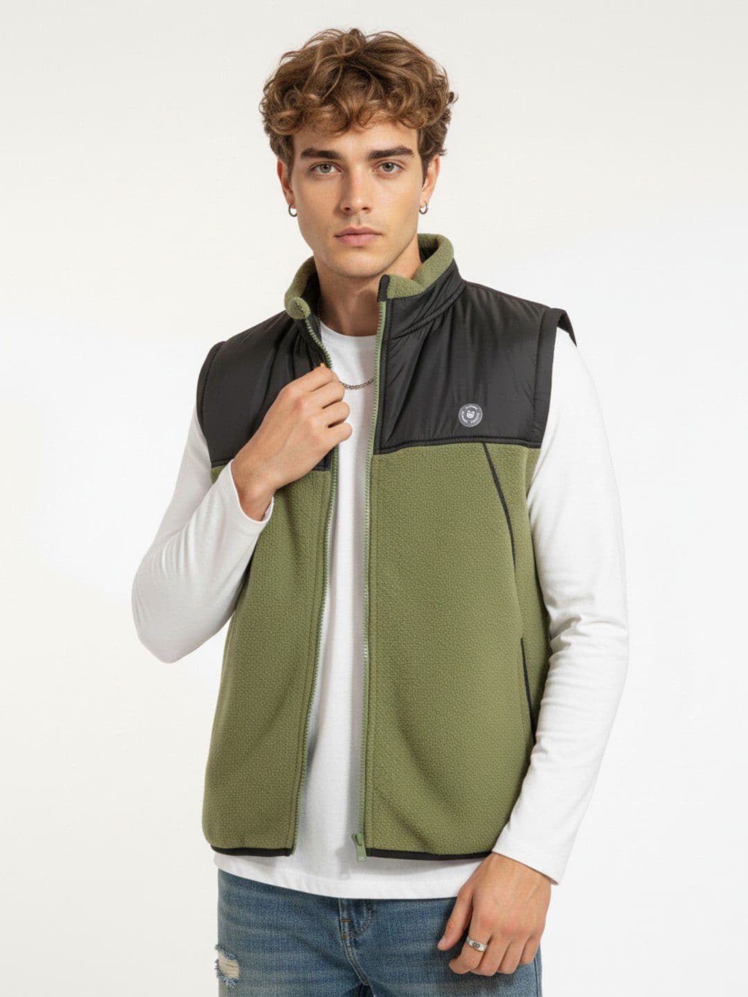 glitchez Colourblocked Mock Collar Fleece Gilet - view 1