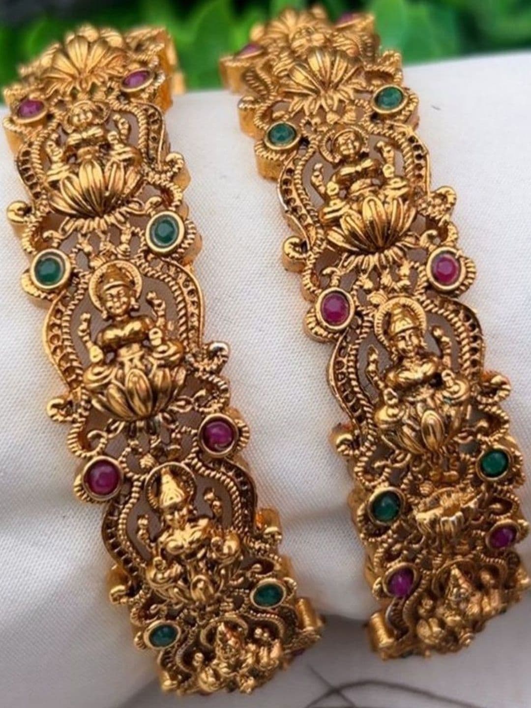 GRIIHAM Set Of 2 Gold-Plated American Diamond Stone Studded Bangle - view 1