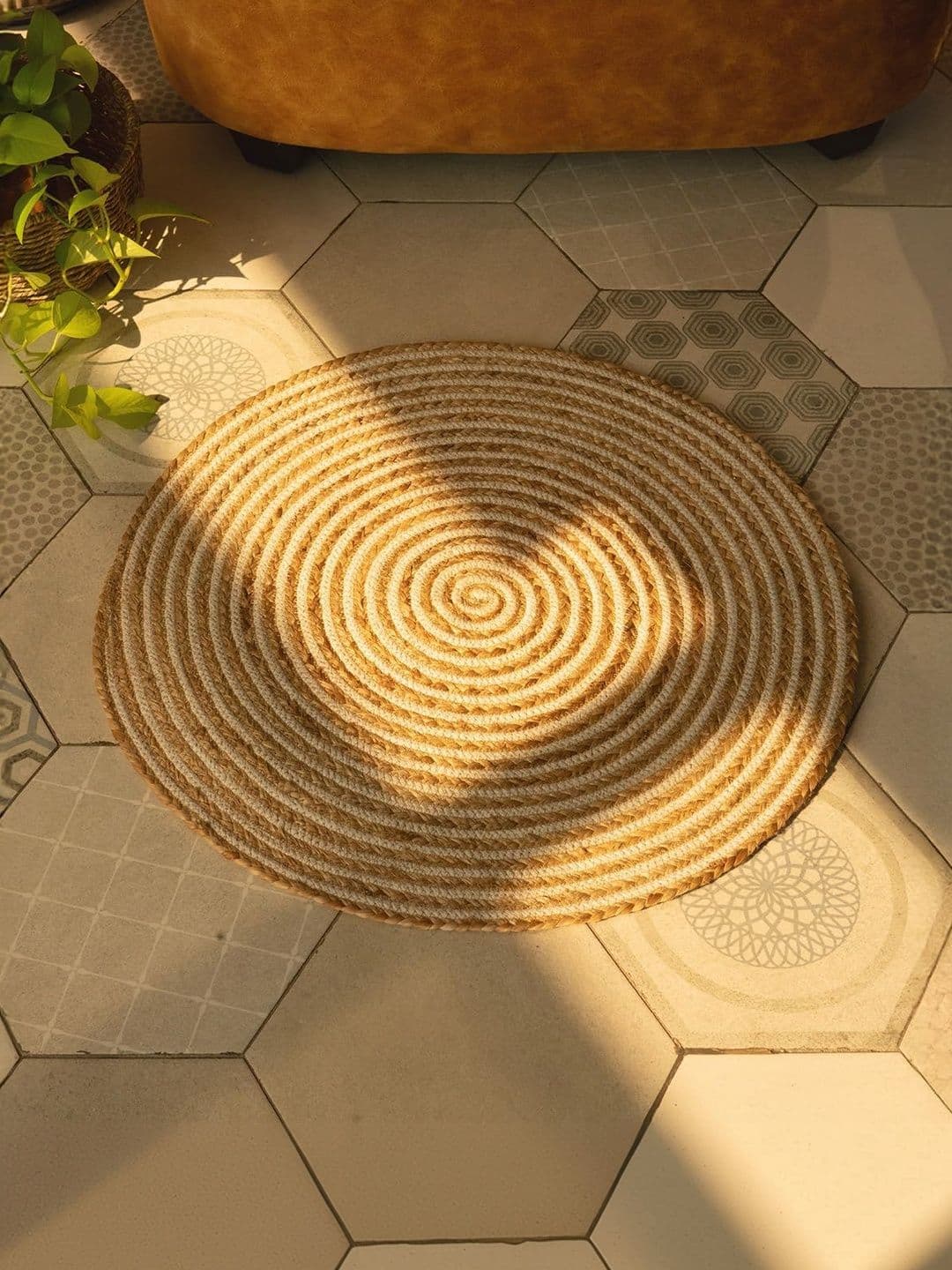 prettykrafts Brown & Beige Anti-Slip Eco-Friendly Round Doormat - view 1