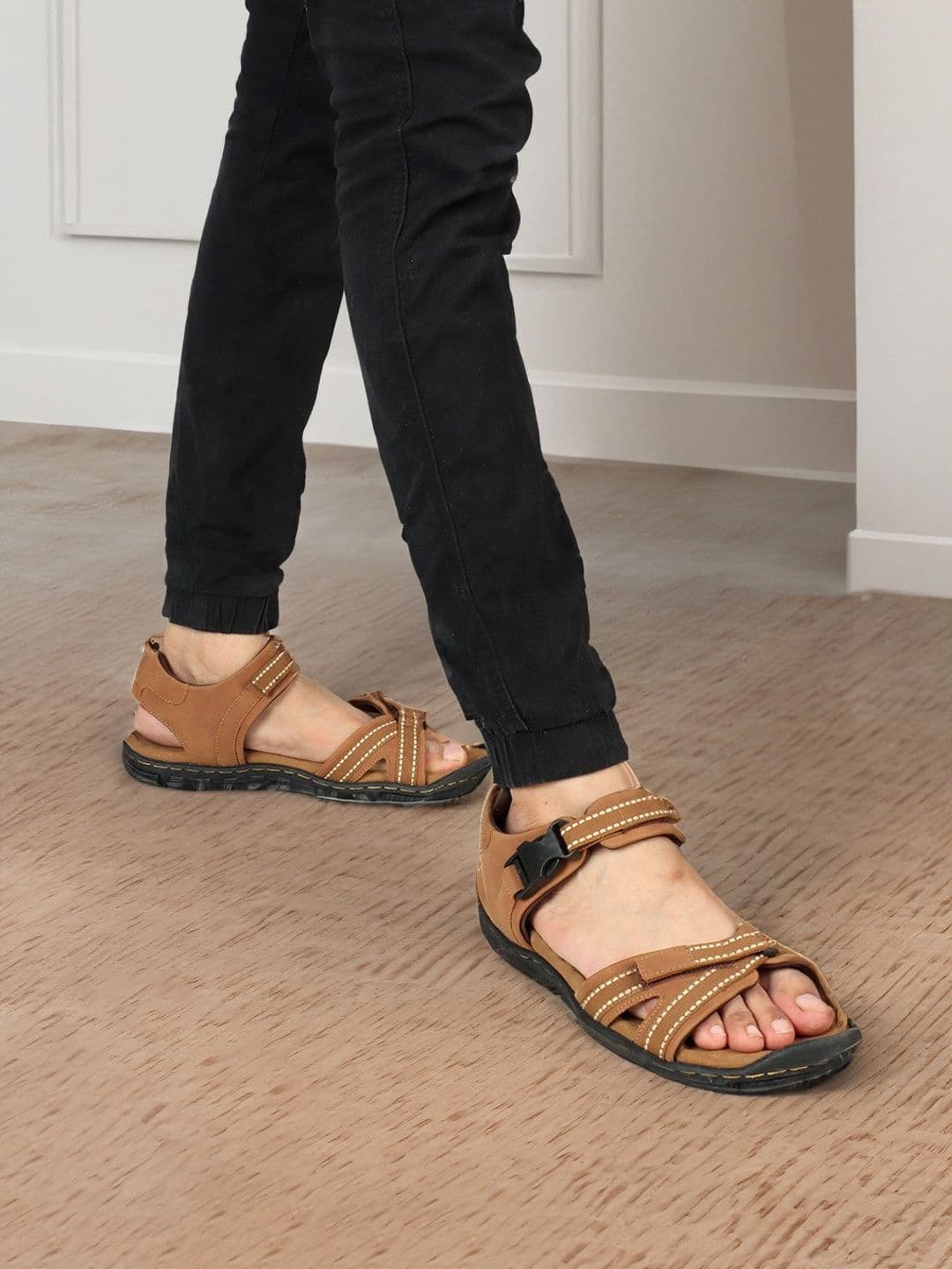 Carlton London Men Buckled Sports Sandals - view 1
