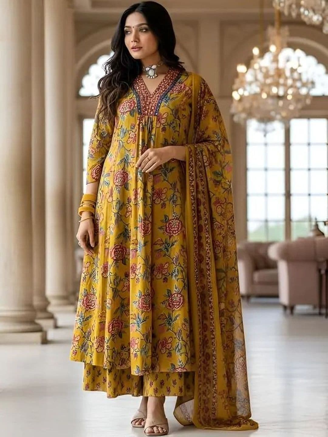 HARIVARNI Women Floral Printed Panelled Pure Cotton Kurta with Trousers & With Dupatta - view 1