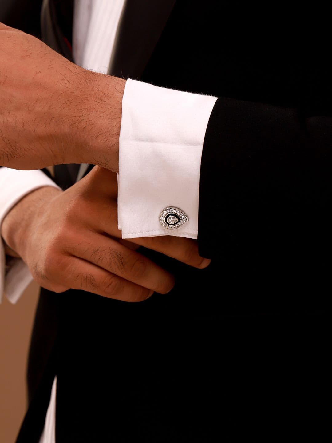 Voylla Kings of Rajasthan Sarvraj Cufflinks - view 1