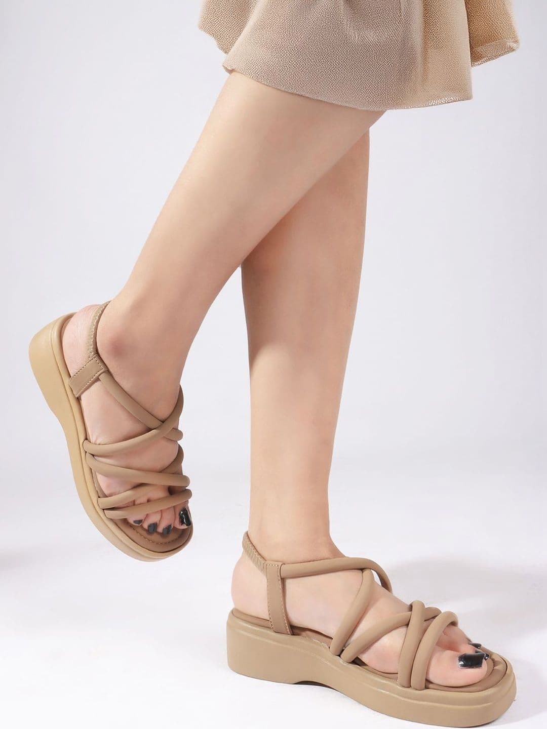 CHINRAAG Flatform Sandals - view 1
