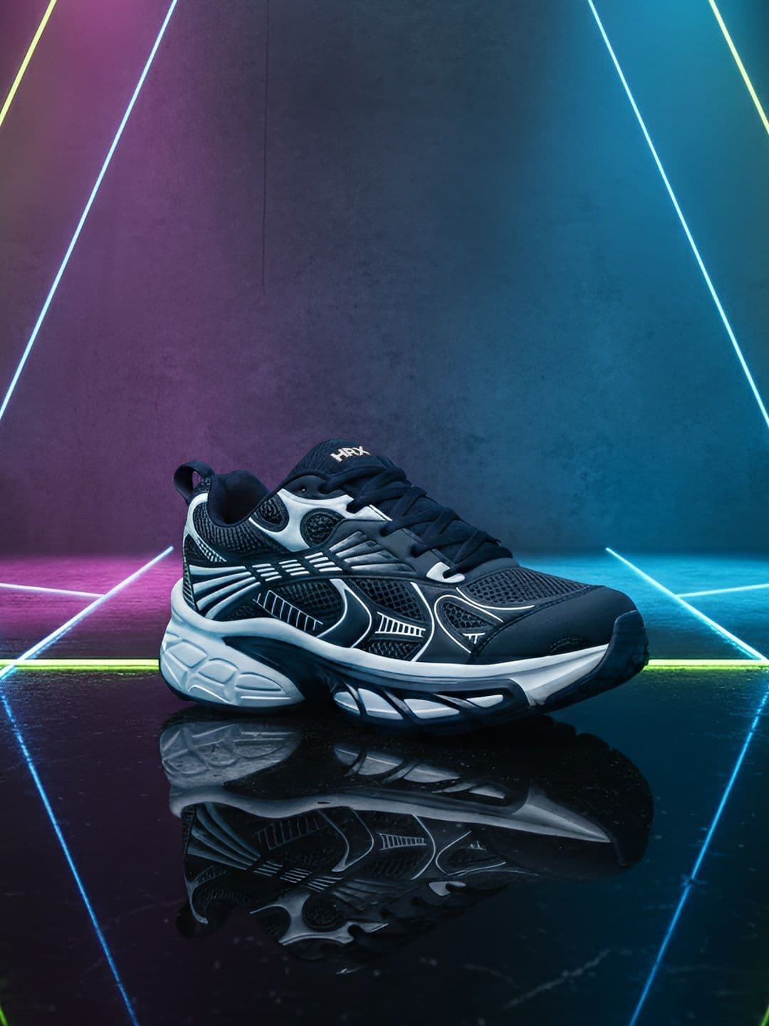 HRX by Hrithik Roshan Men Textured Sneakers - view 1