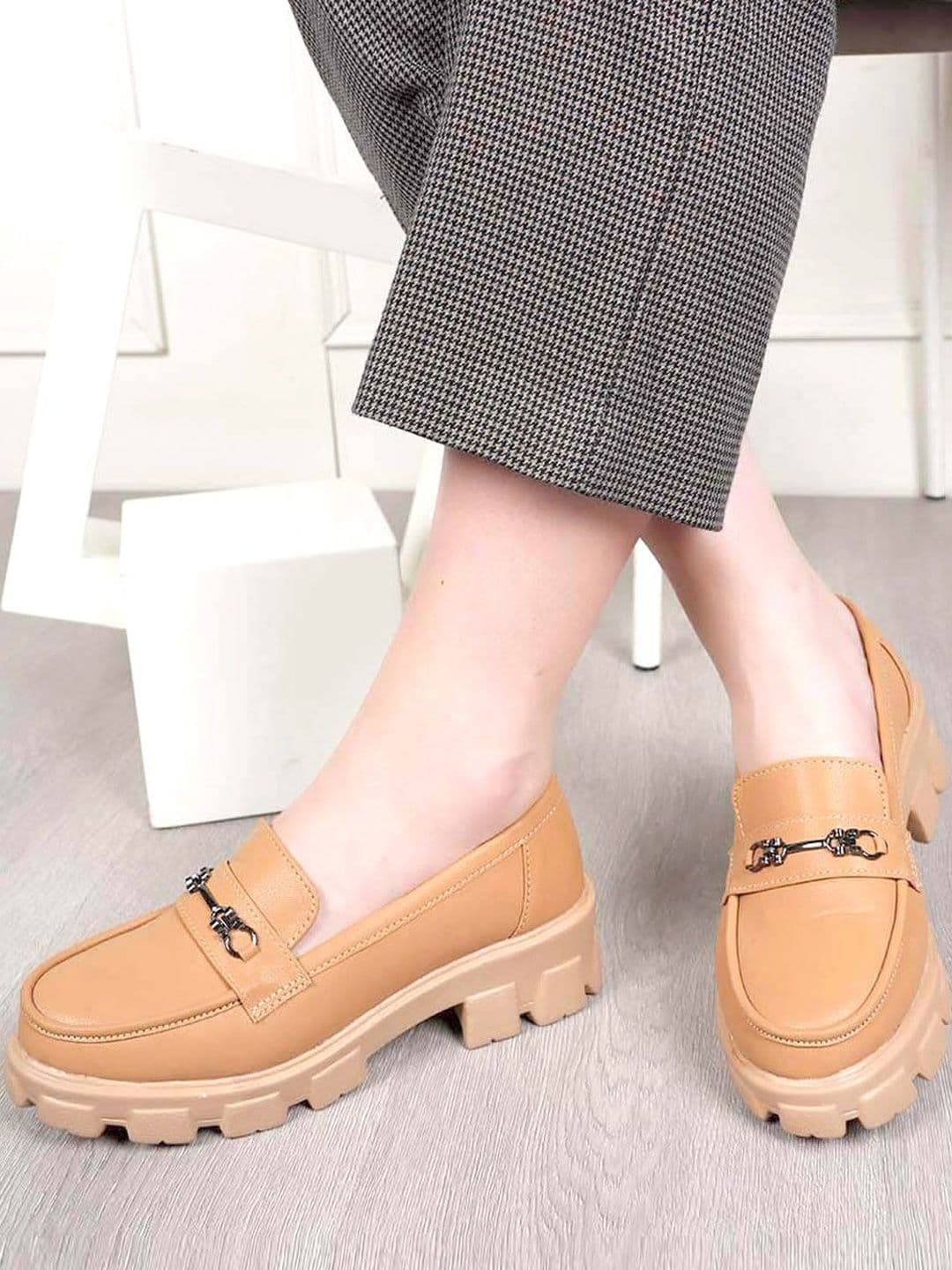 DressBerry Women Loafers - view 1