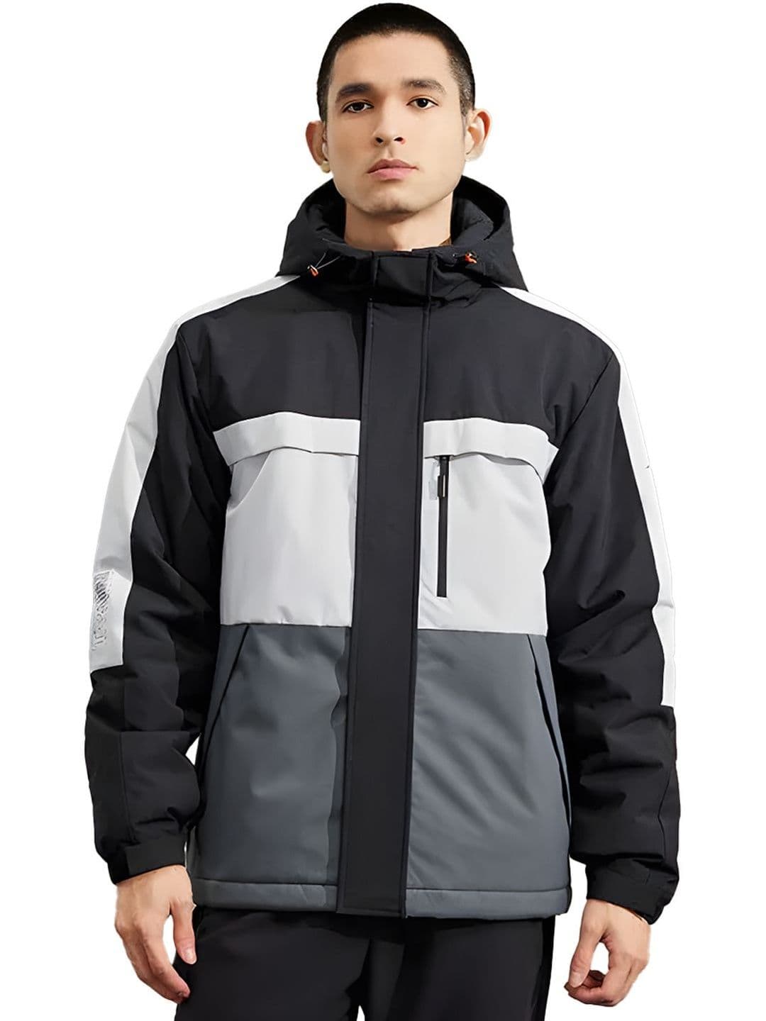 Xtep Men Colourblocked Lightweight Training or Gym Padded Jacket - view 1