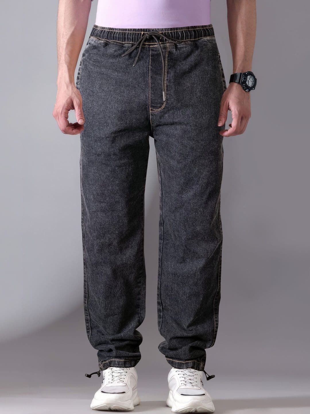 RIG BONE Men Loose Mid-Rise Light Fade Stretchable Jeans - view 1