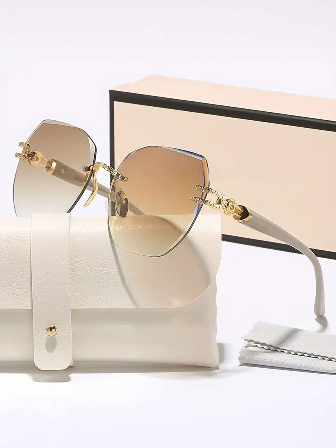 Leeway Women Cateye Sunglasses - view 1
