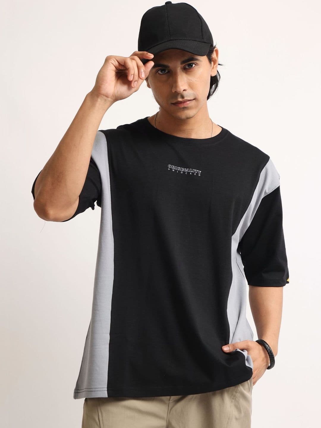 Maniac Men Typography Colourblocked T-shirt - view 1