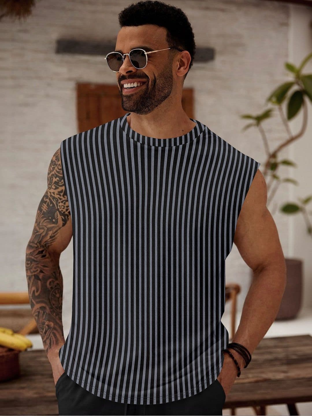KAJARU Men Striped T-shirt - view 1